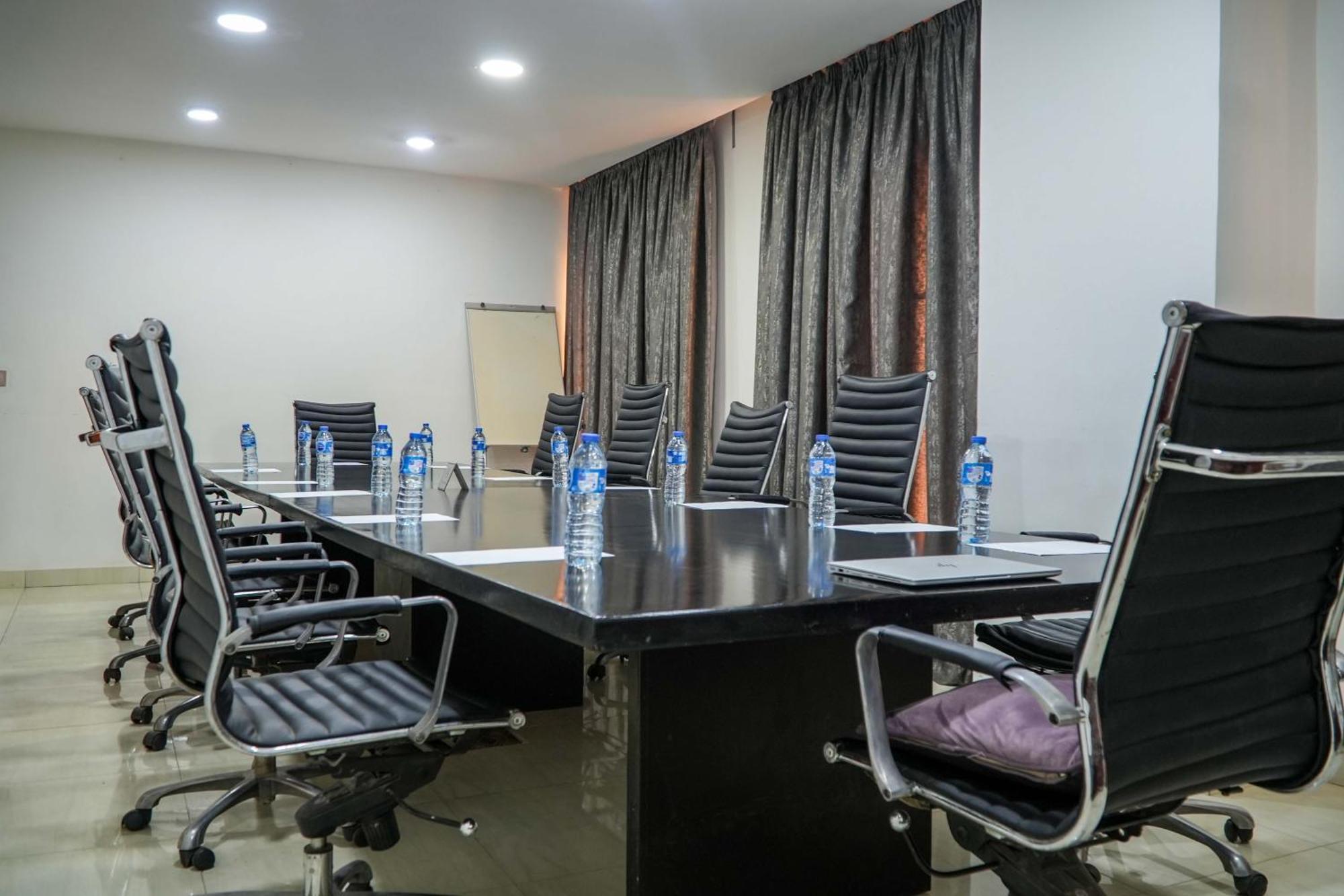 Amor Hotels Abuja Exteriér fotografie